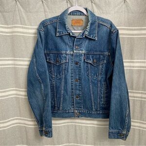 VTG LEVIS / Men's Trucker Denim Jacket Size 44